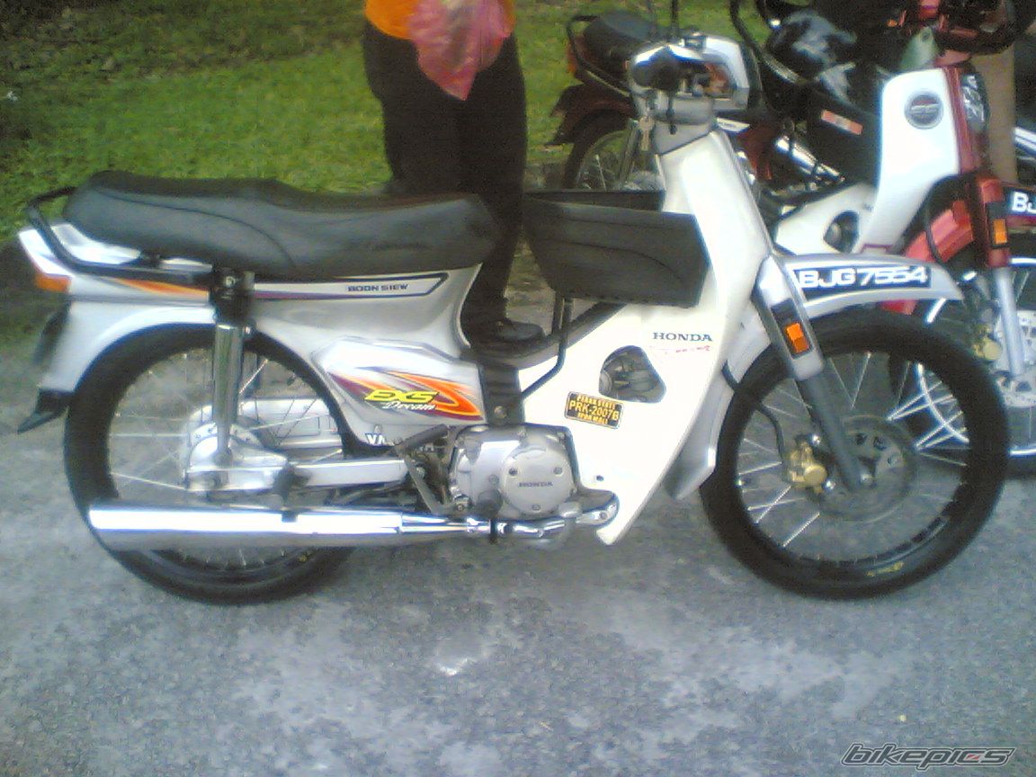 Photo 1472338