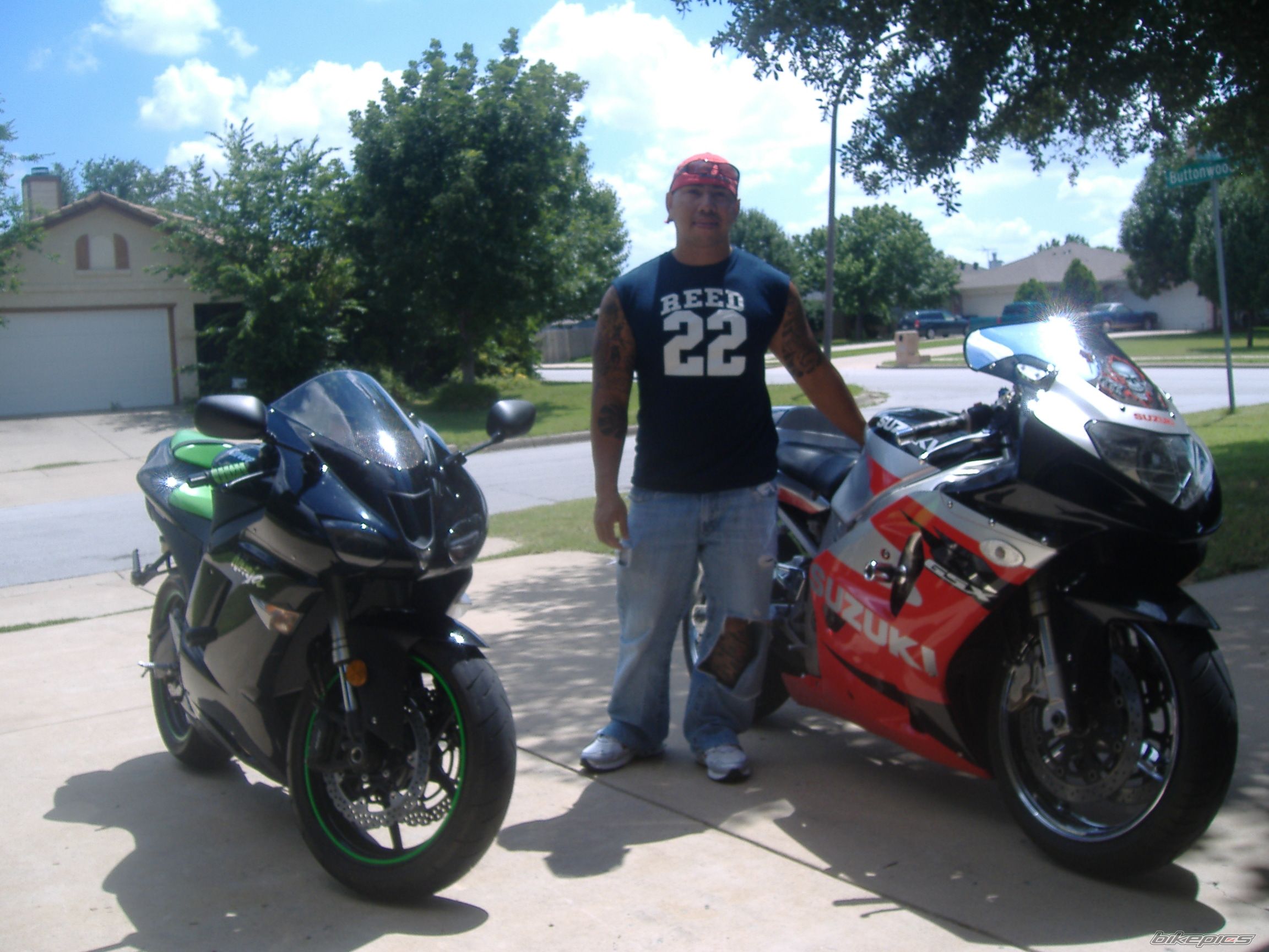 Photo 1472366