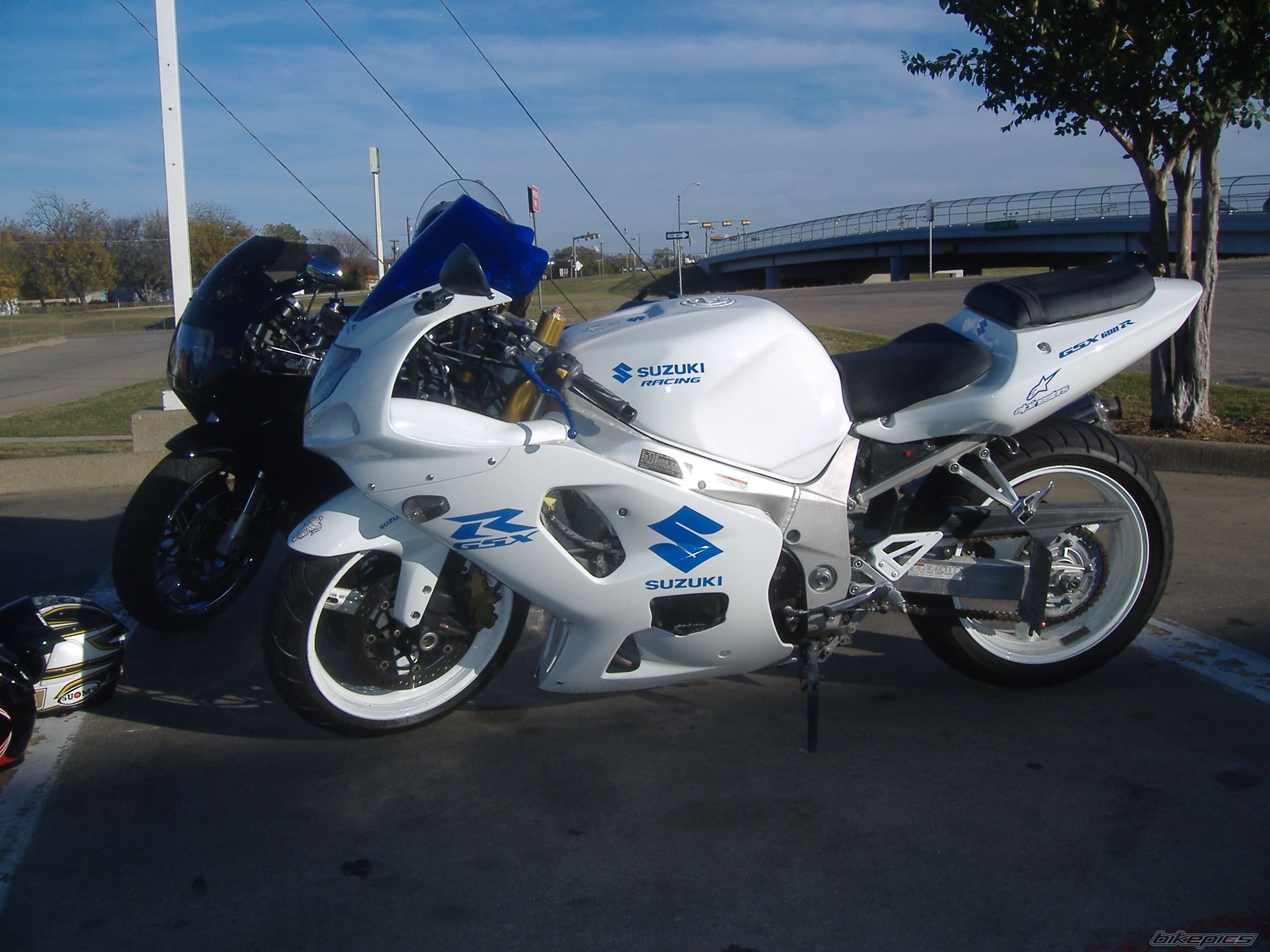 Photo 1472466
