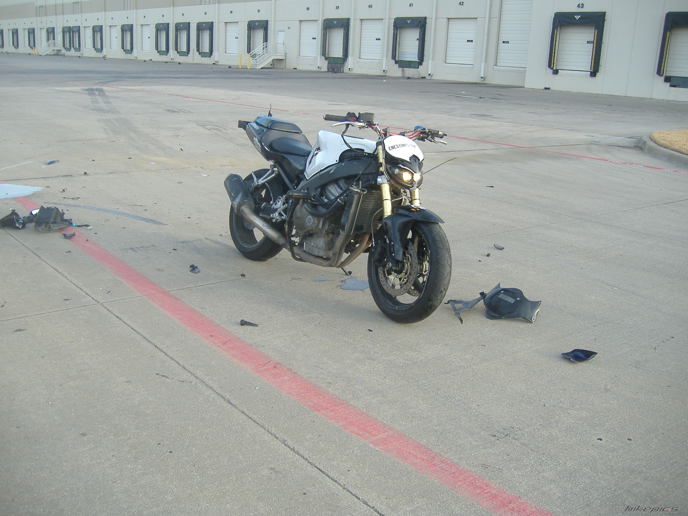 Photo 1472479