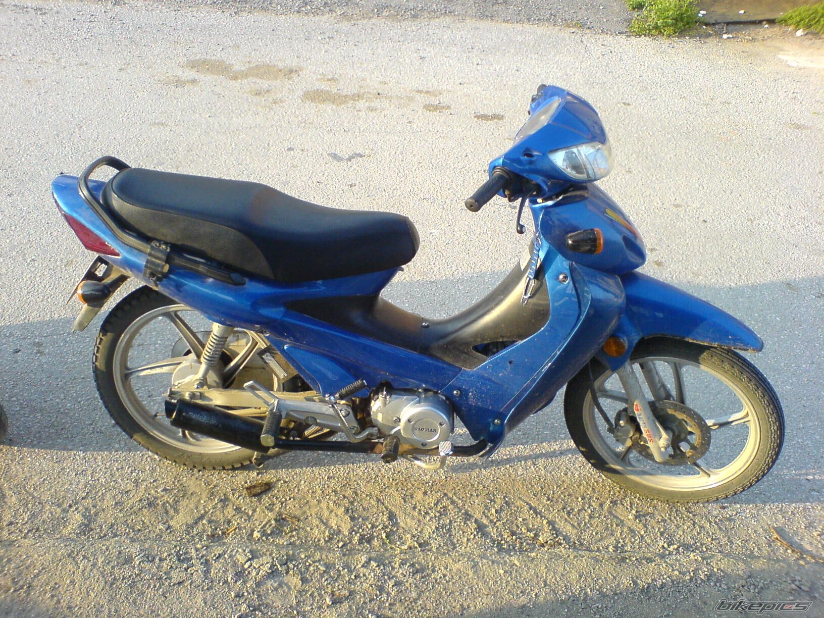 Photo 1472509