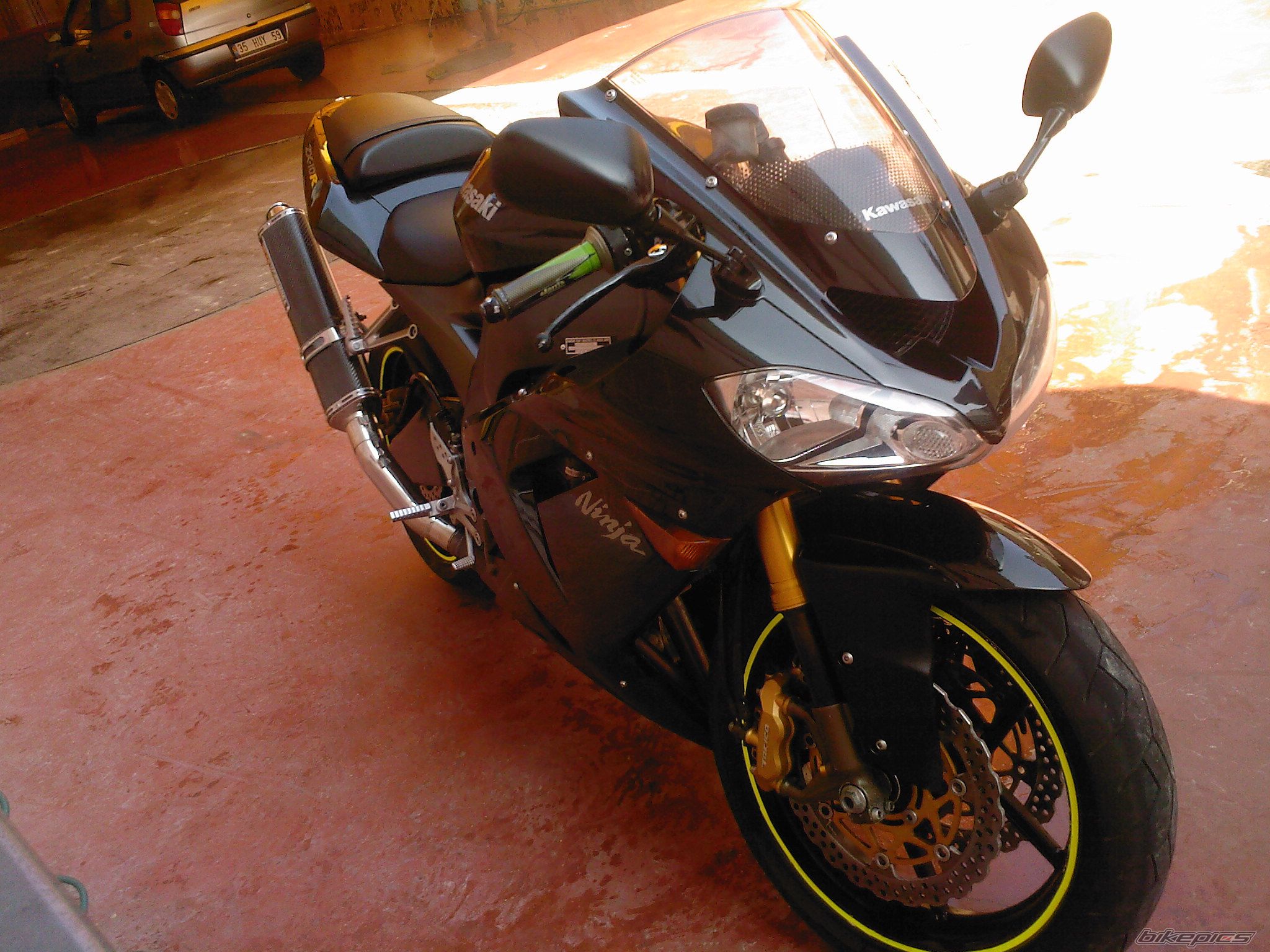 Photo 1472603