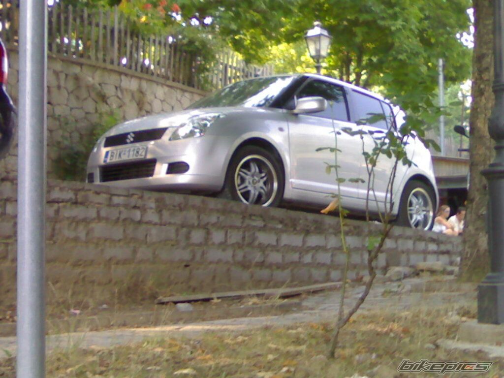 Photo 1472649