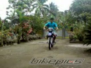 Photo 1472819