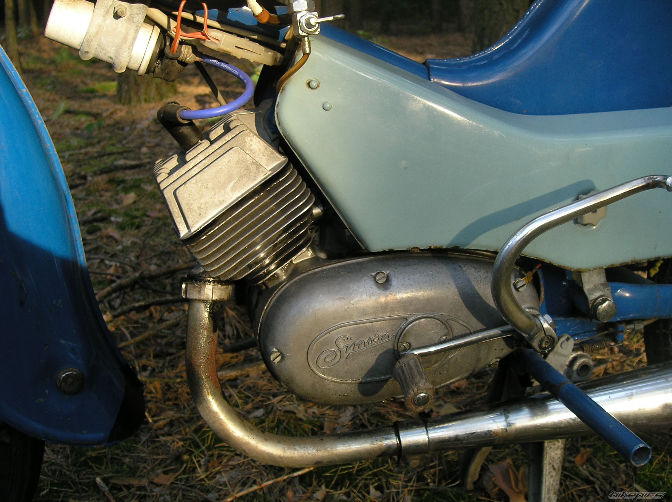 Photo 1472845