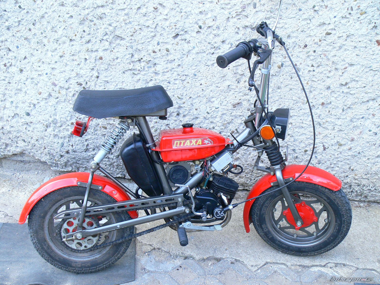 Bike Photo 1472852