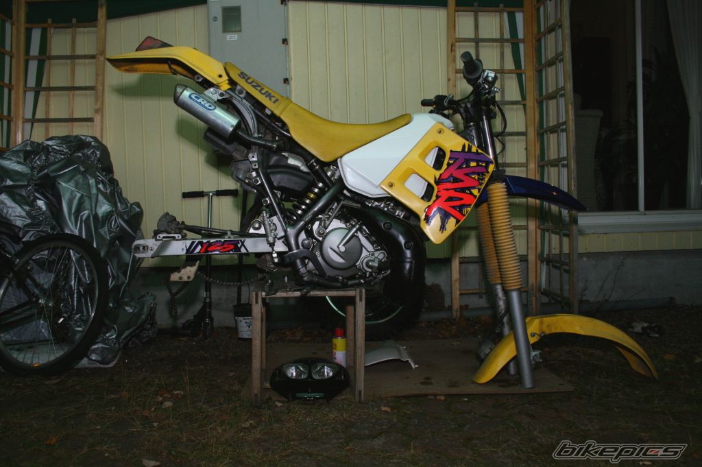 Photo 1472938