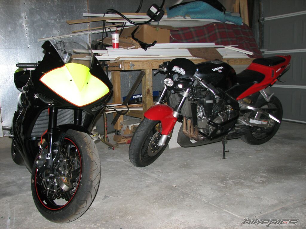 Photo 1472969