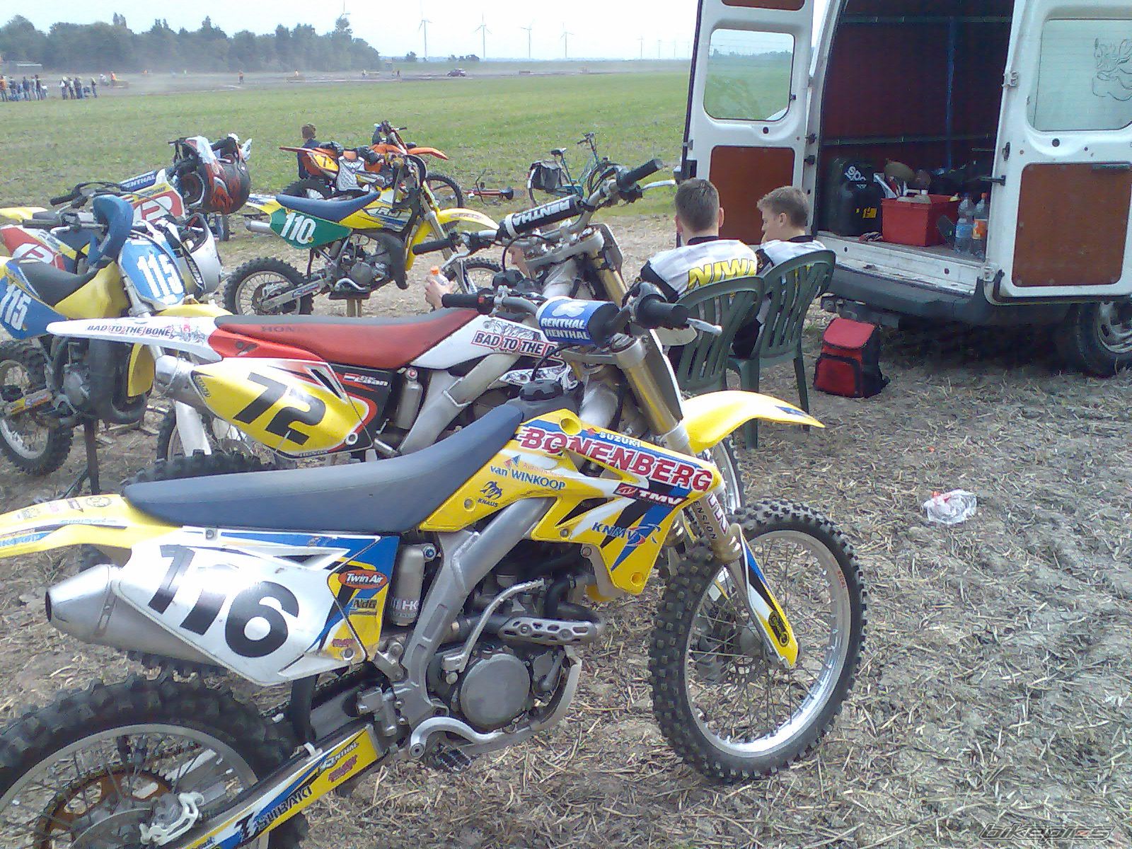 Photo 1473063