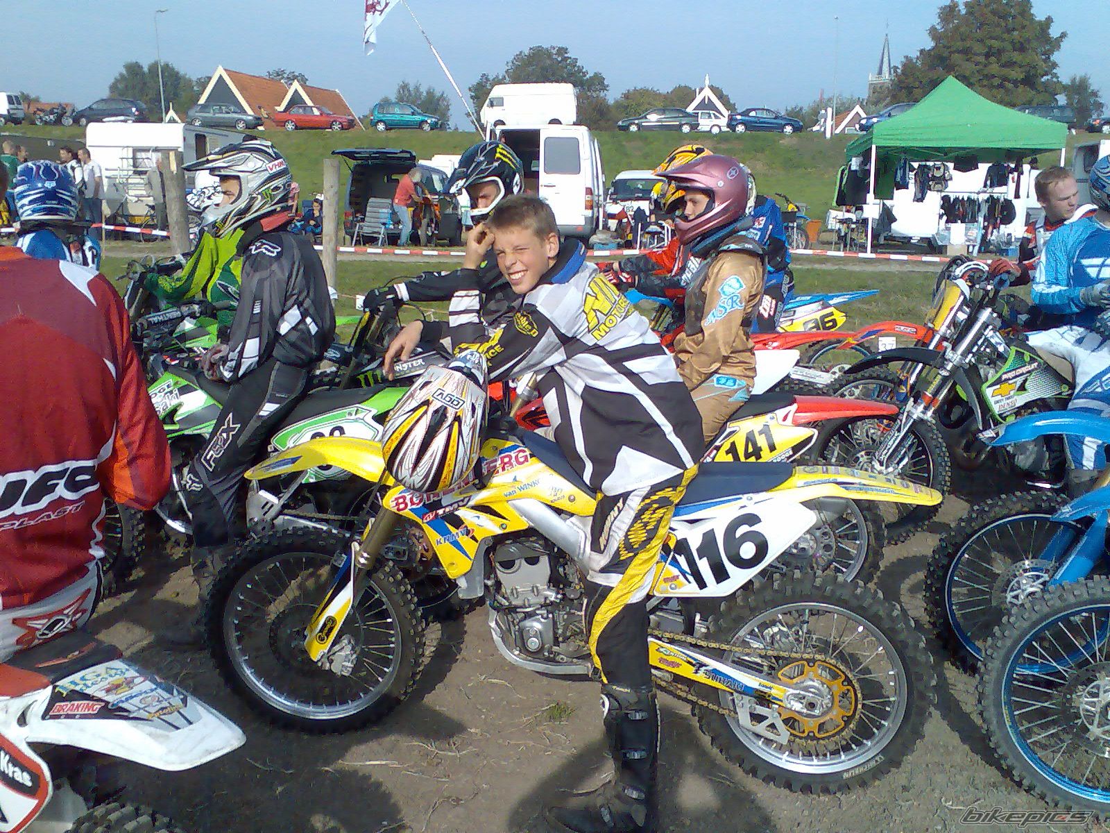 Photo 1473064