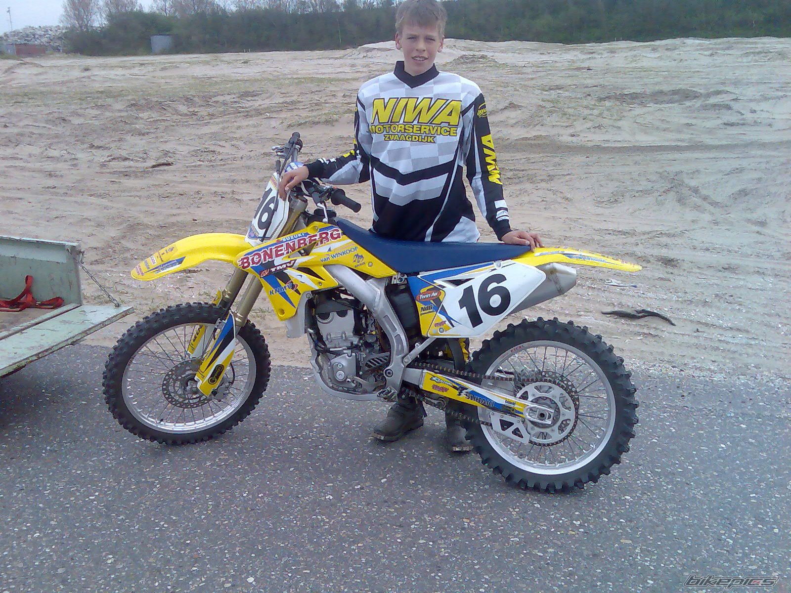 Bike Photo 1473065