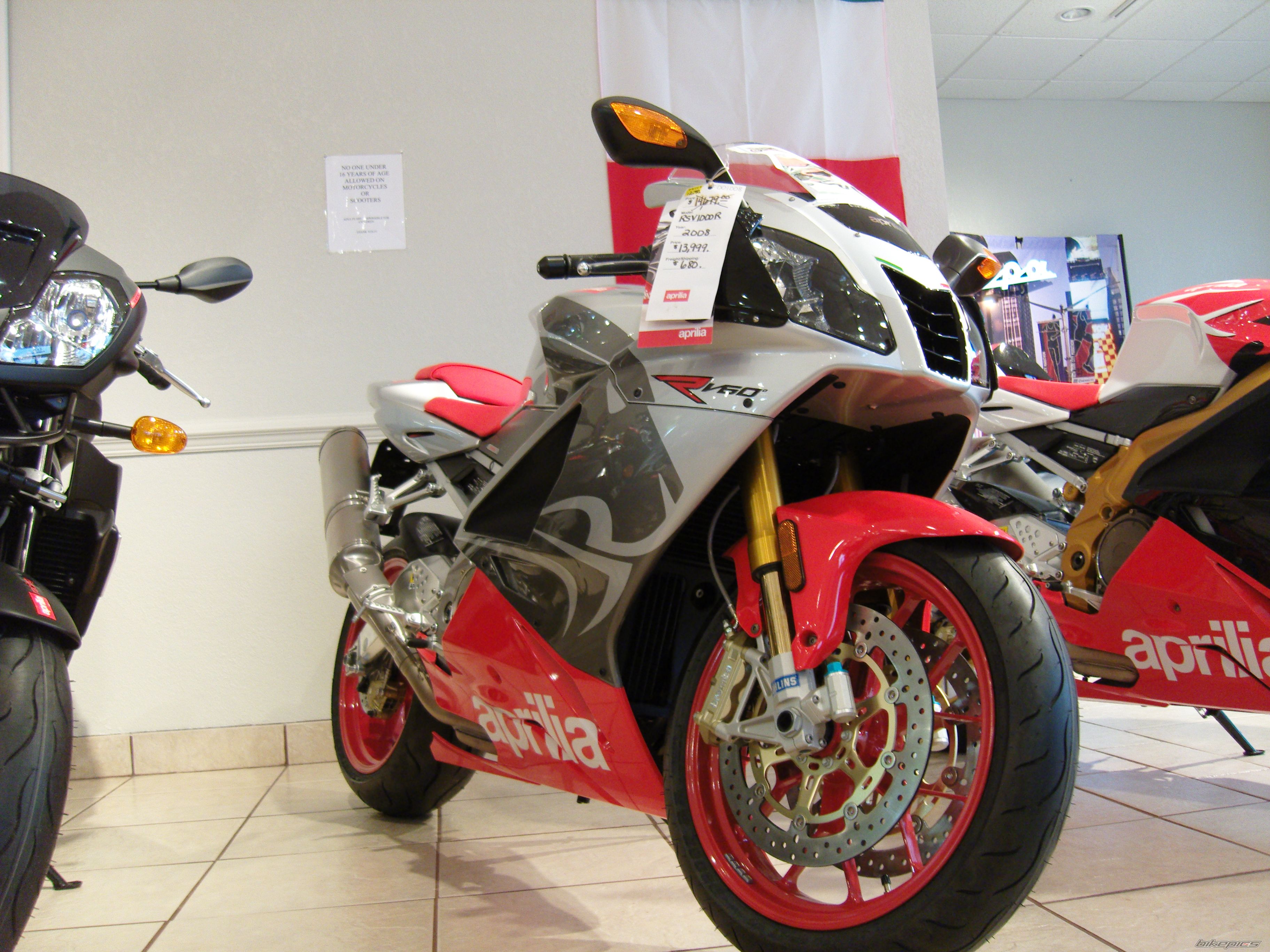 Bike Photo 1473365