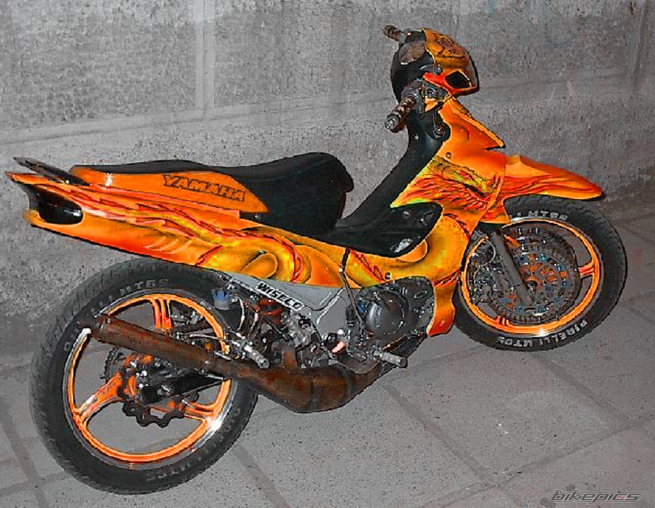 Photo 1473546