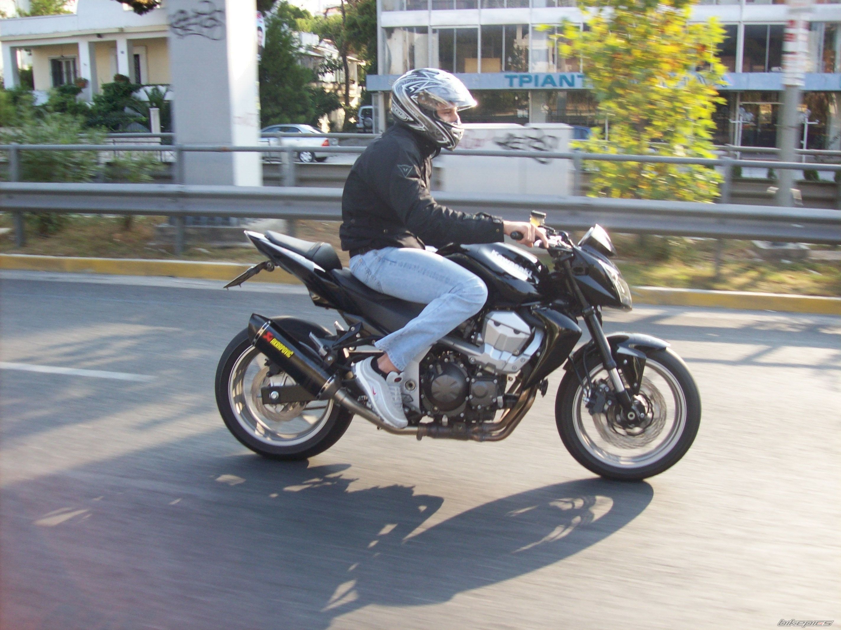 Photo 1473938