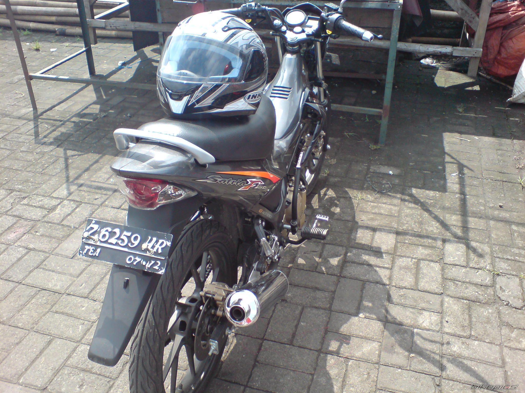 Photo 1474282