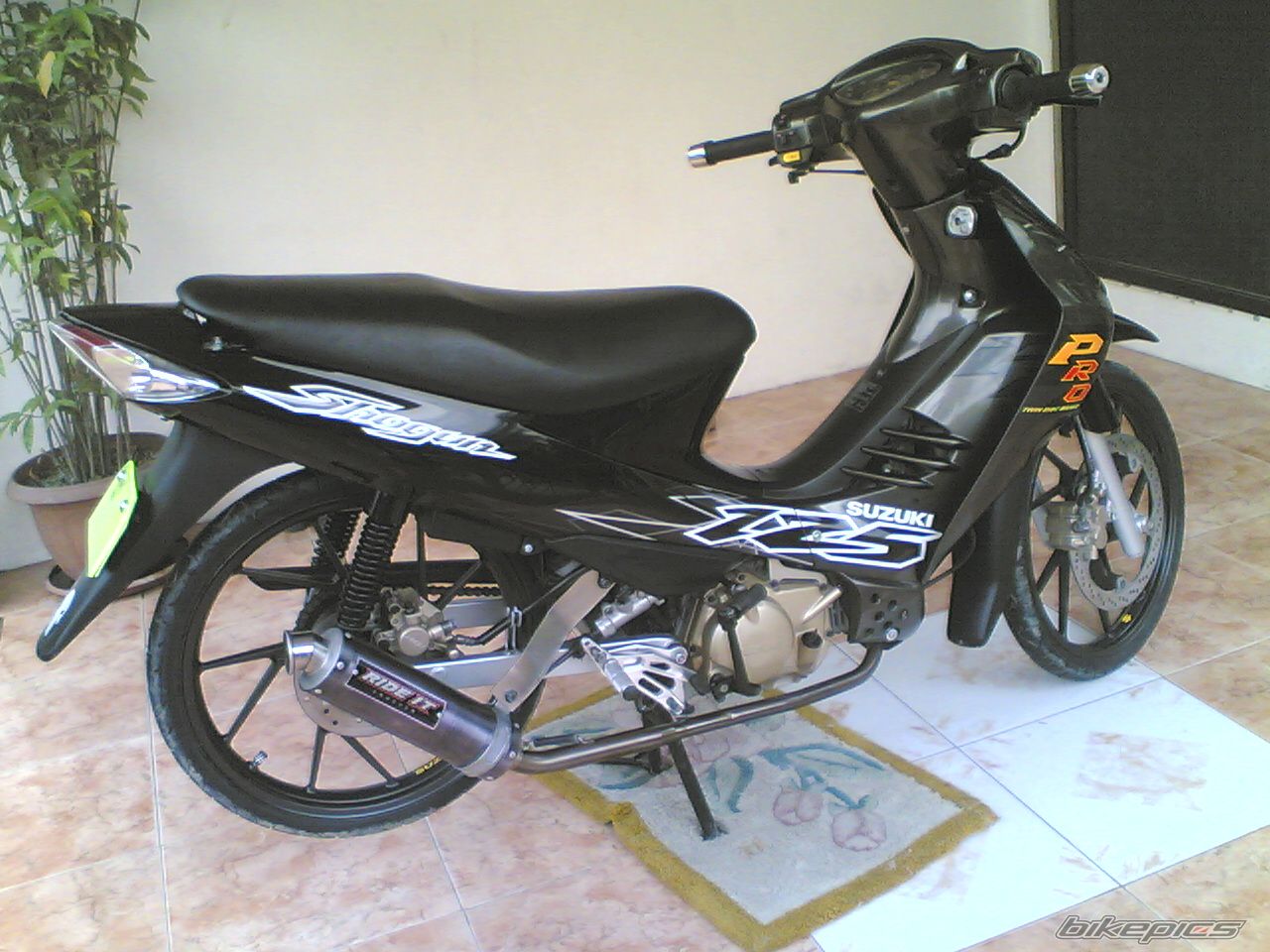 Photo 1474384