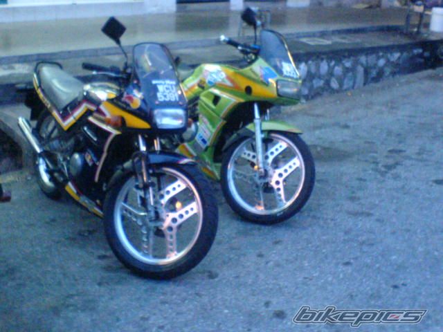 Photo 1474439