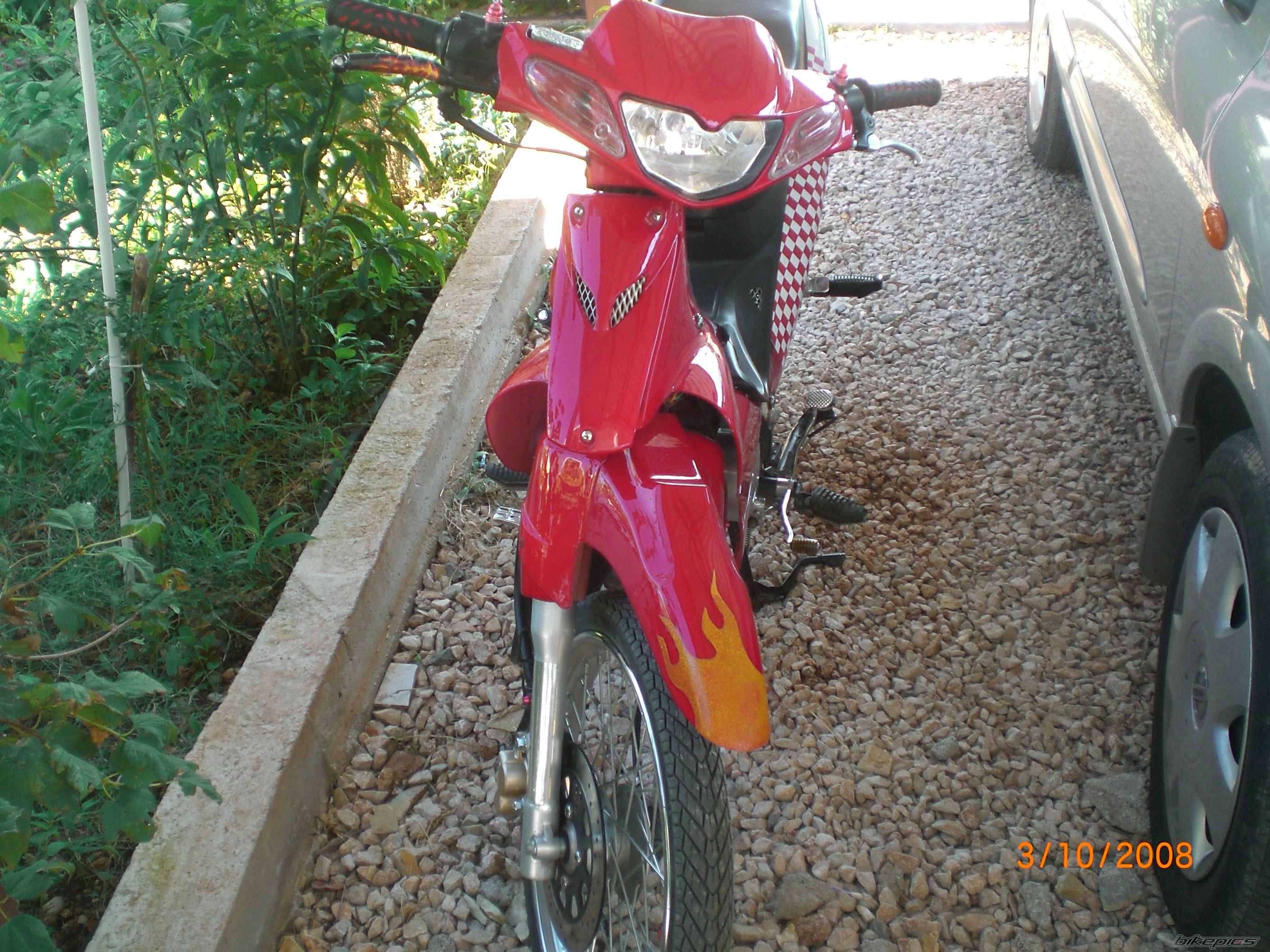 Photo 1474459