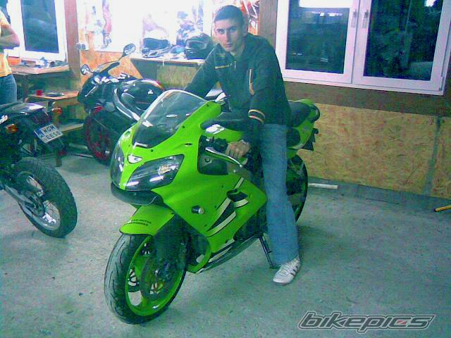 Photo 1474566