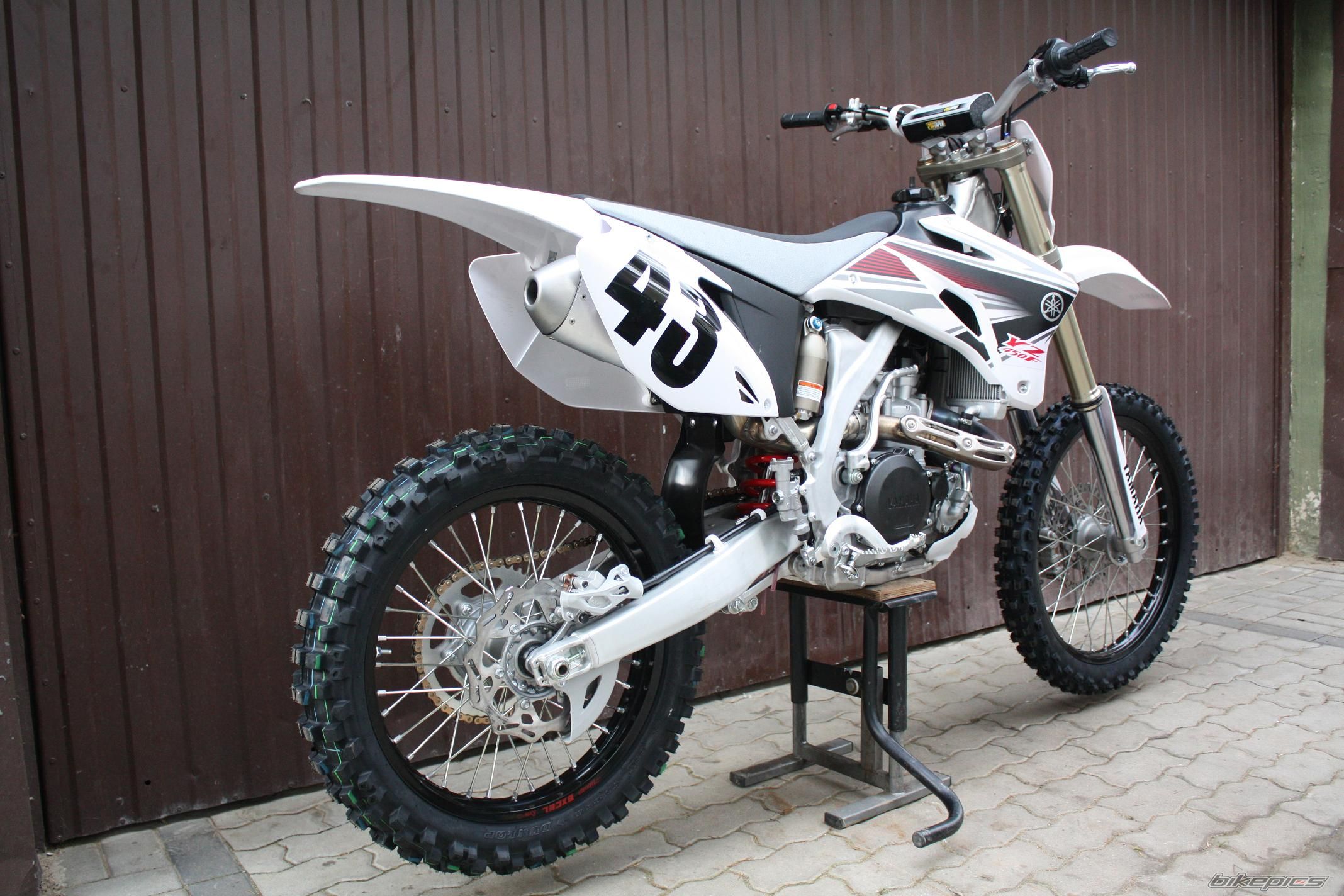 Photo 1474683