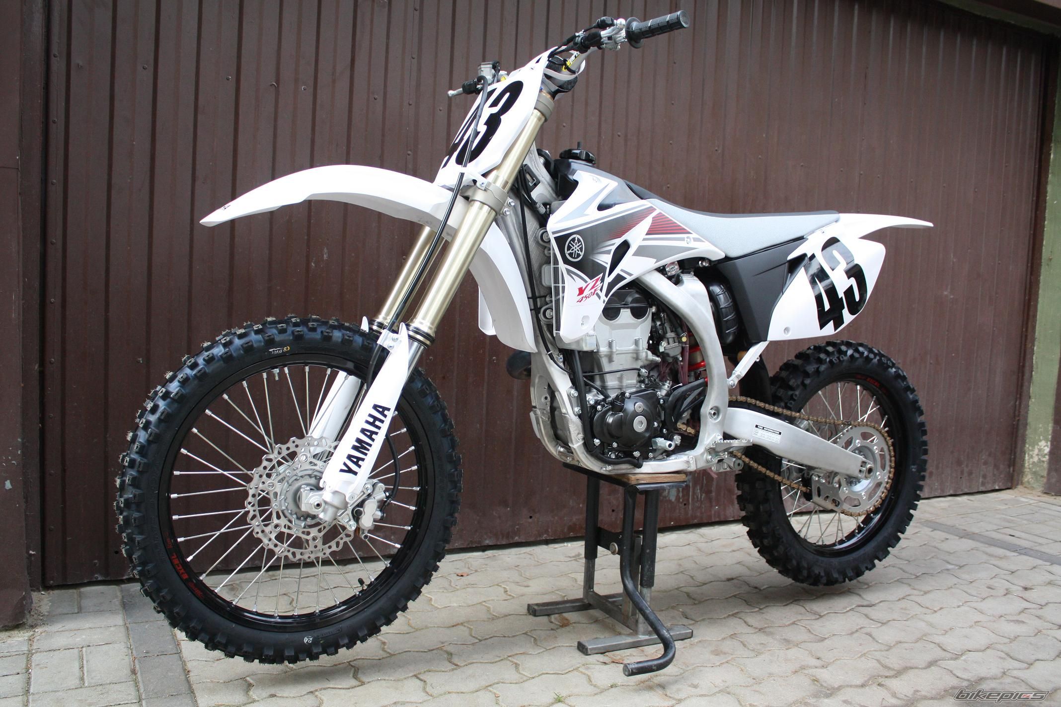 Photo 1474699
