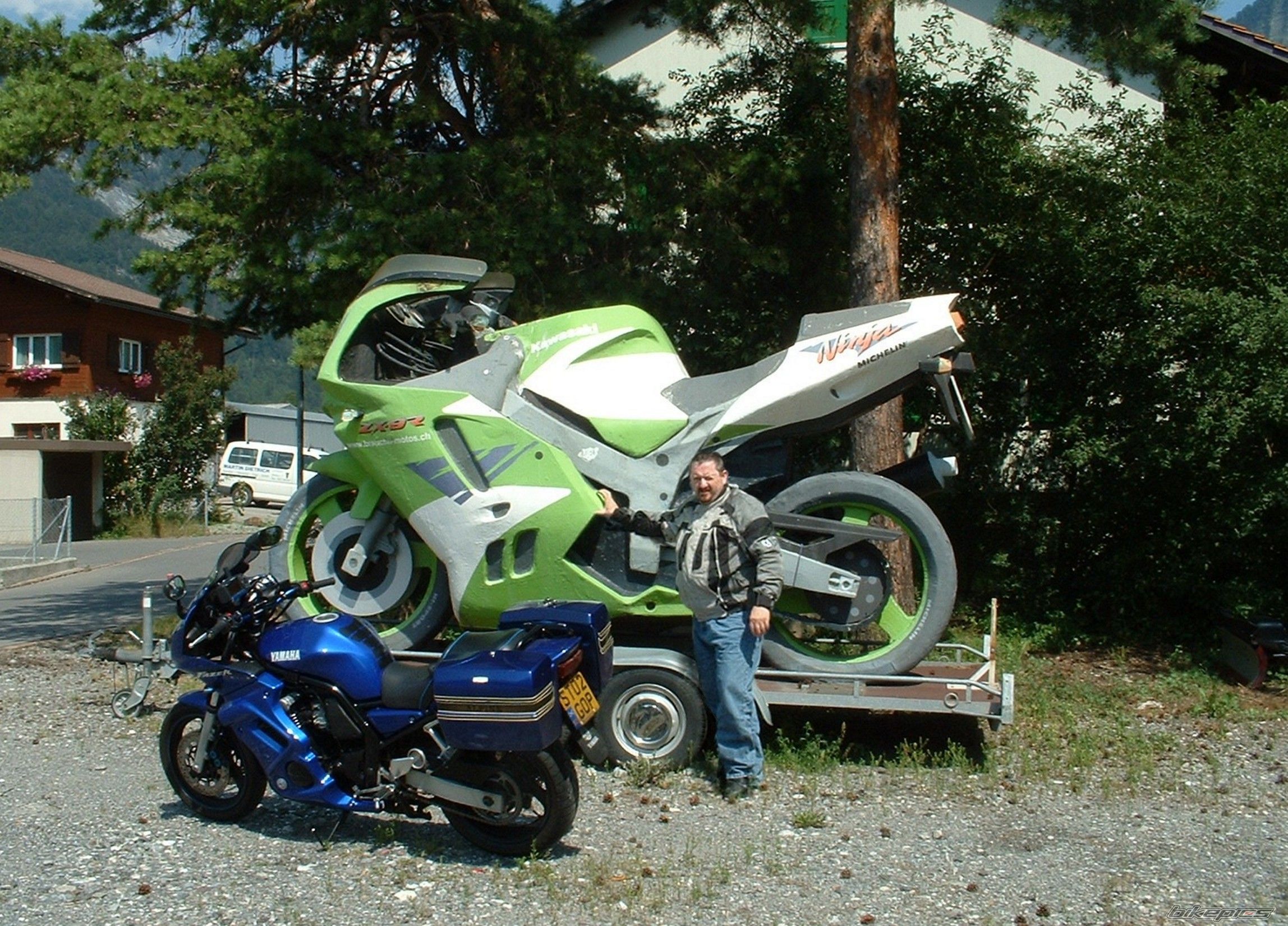 Photo 1474956