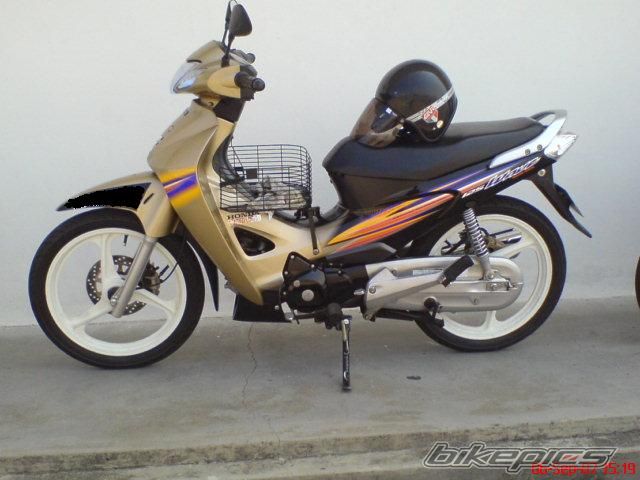 Photo 1475162