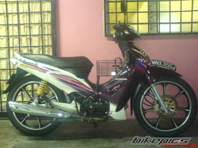 Photo 1475176