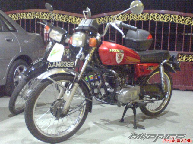 Photo 1475184
