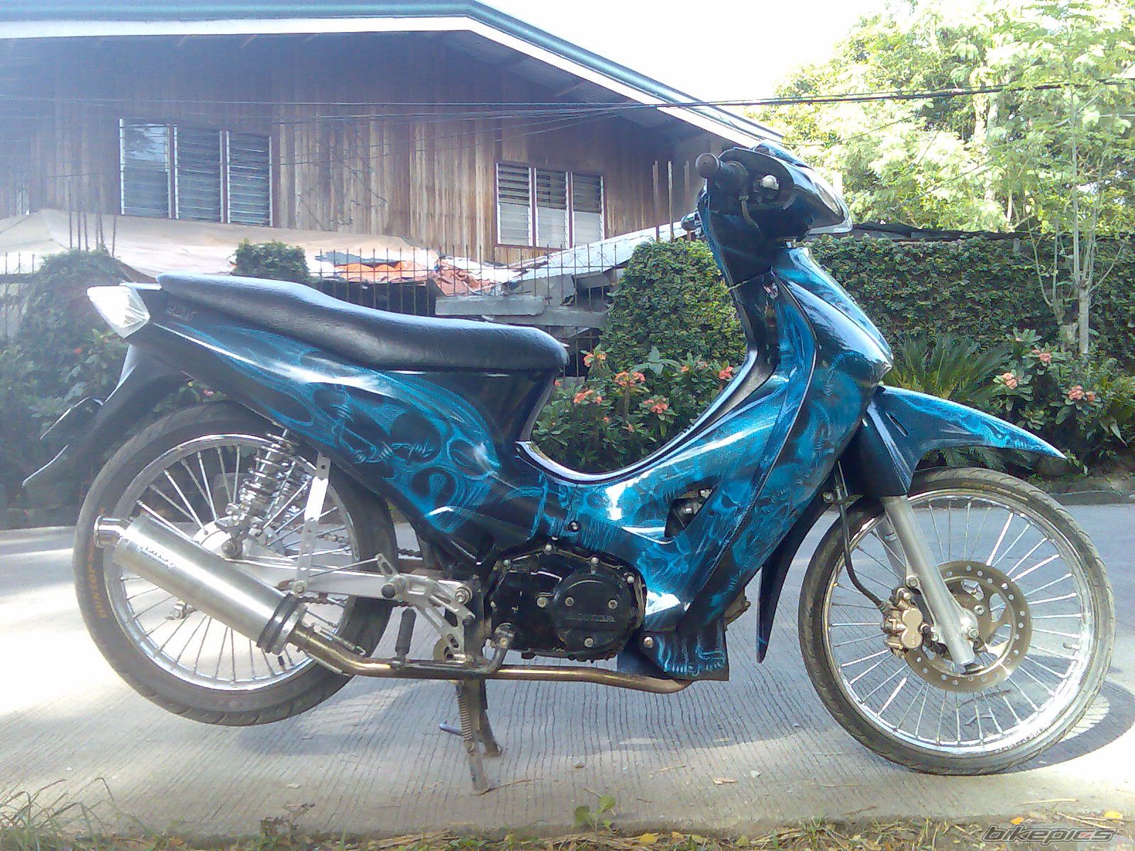 Photo 1475380