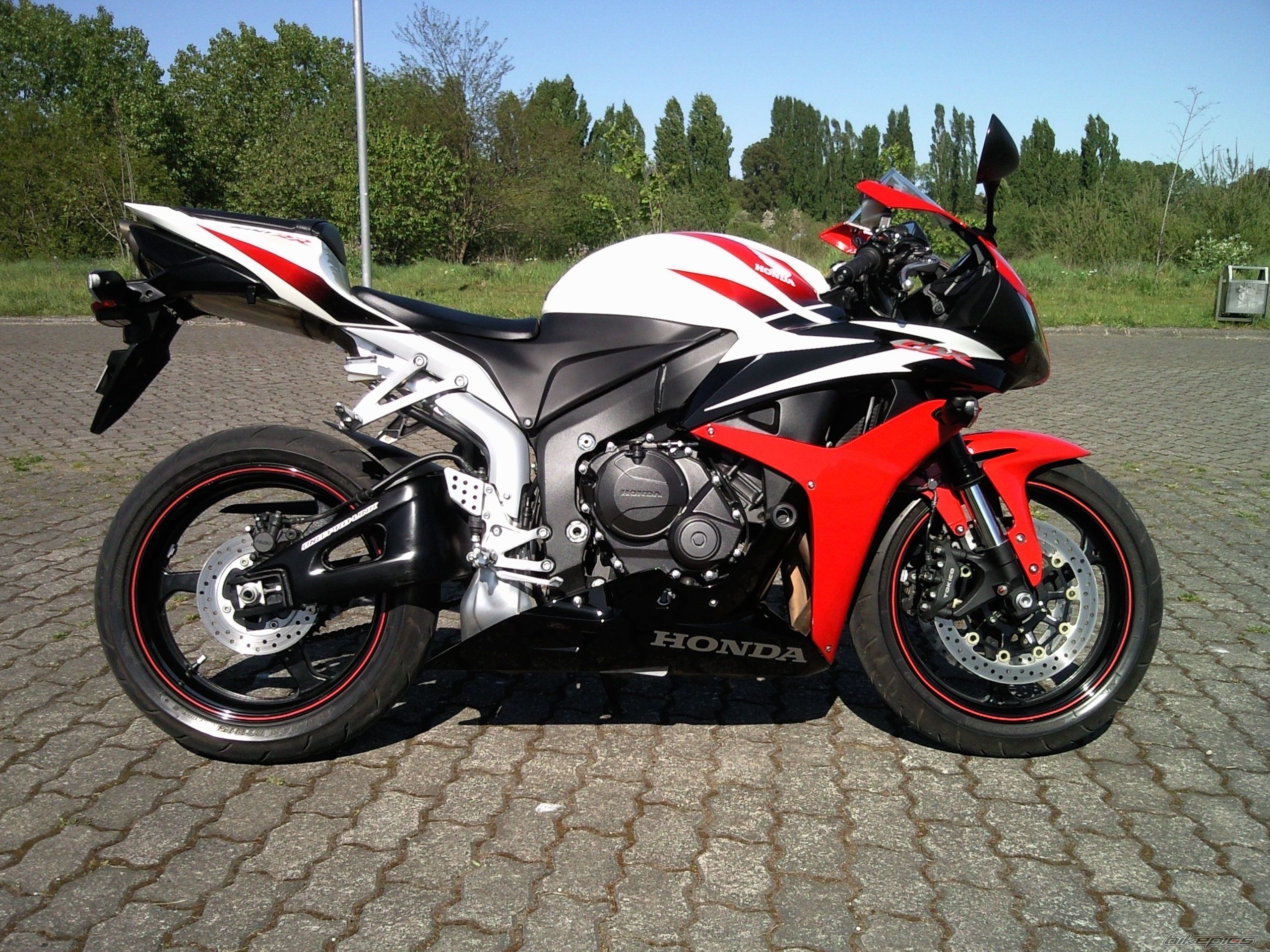 Photo 1475426