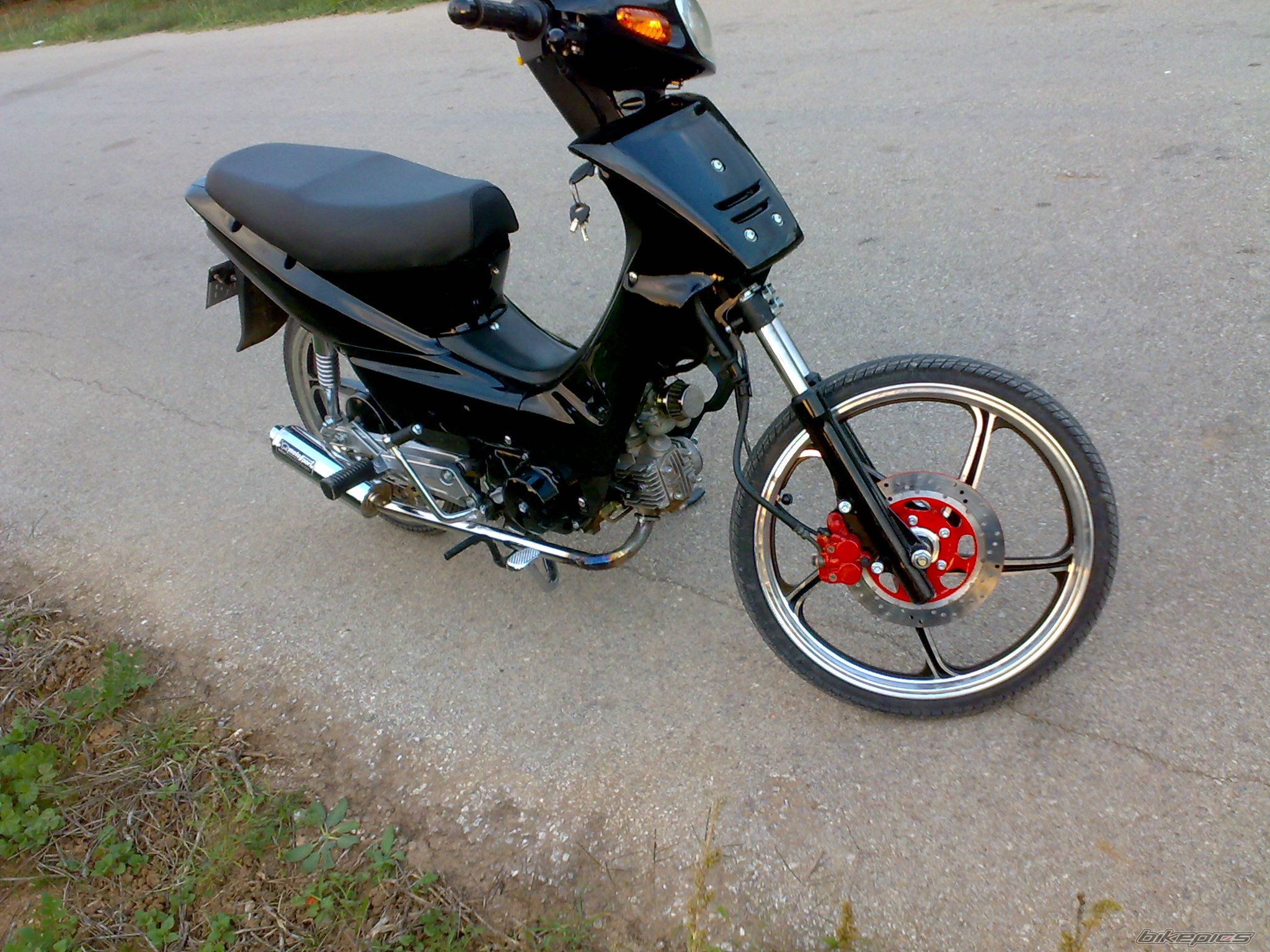 Photo 1475512