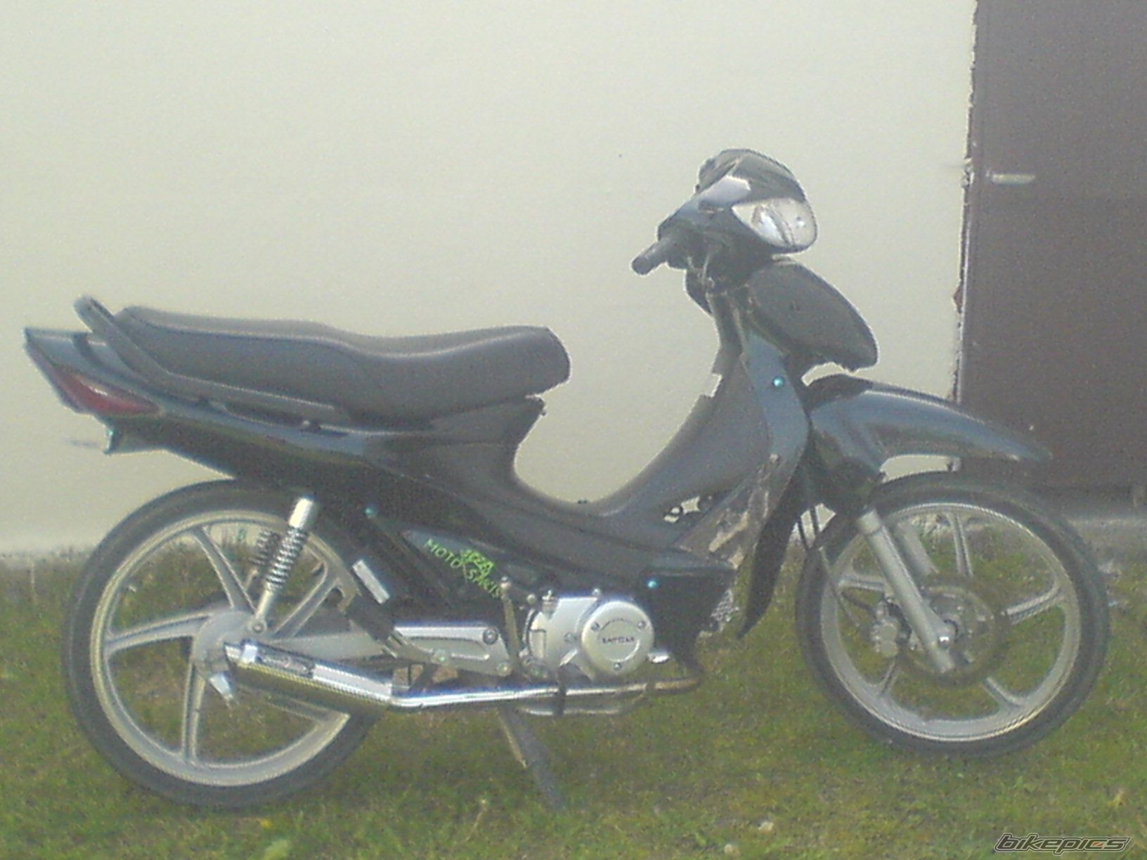 Bike Photo 1475817