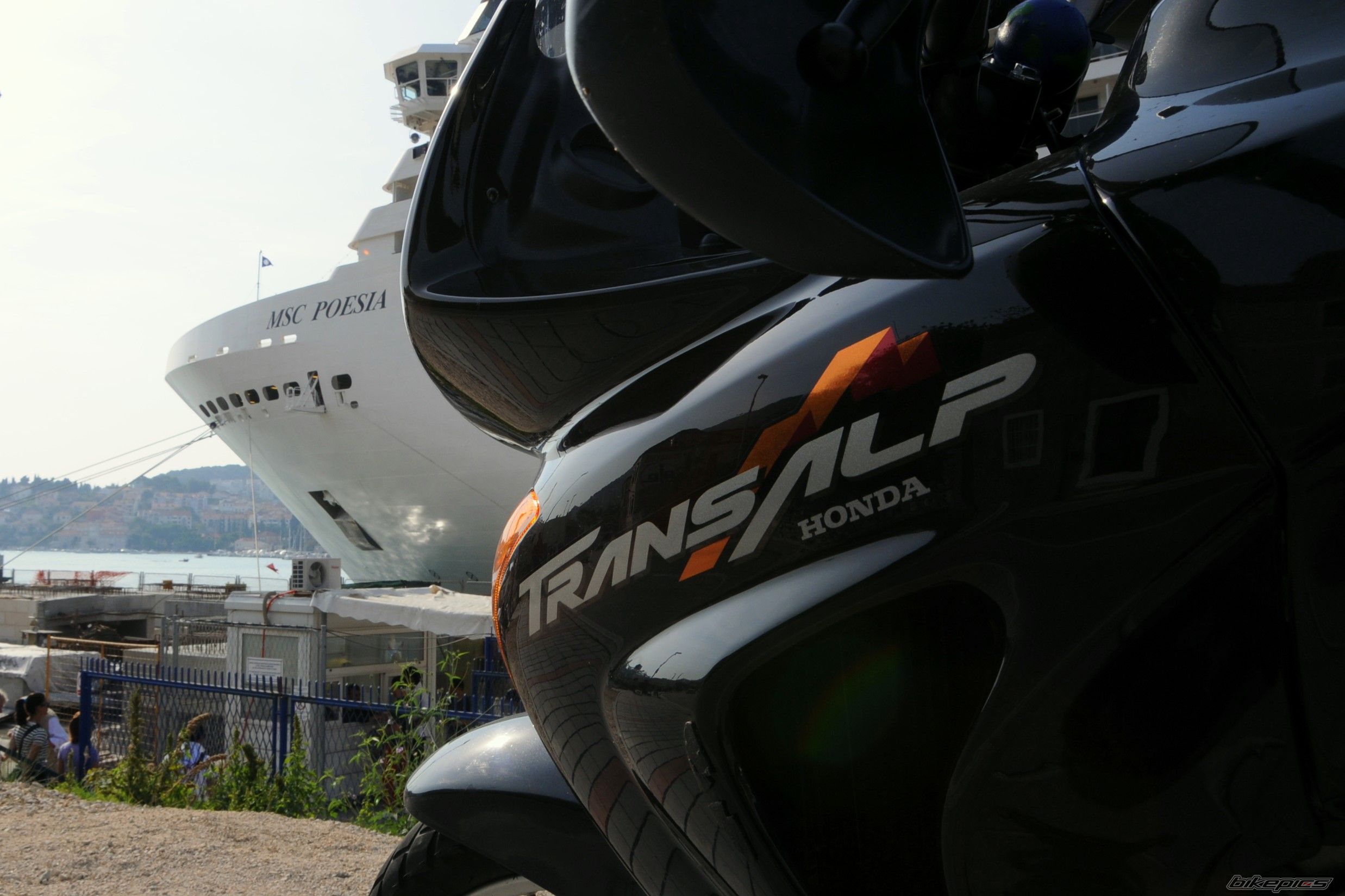 Bike Photo 1475829