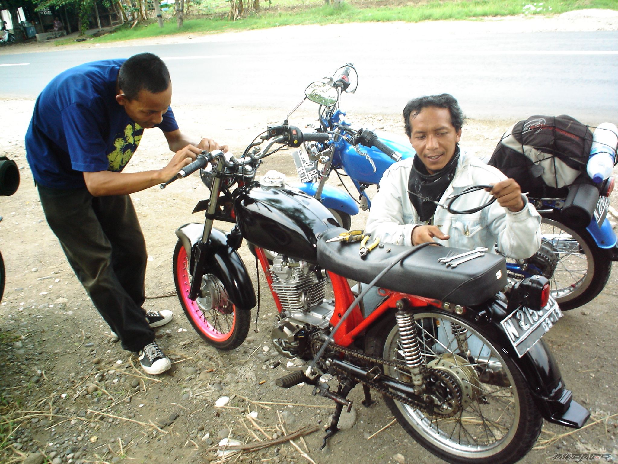 Bike Photo 1475860