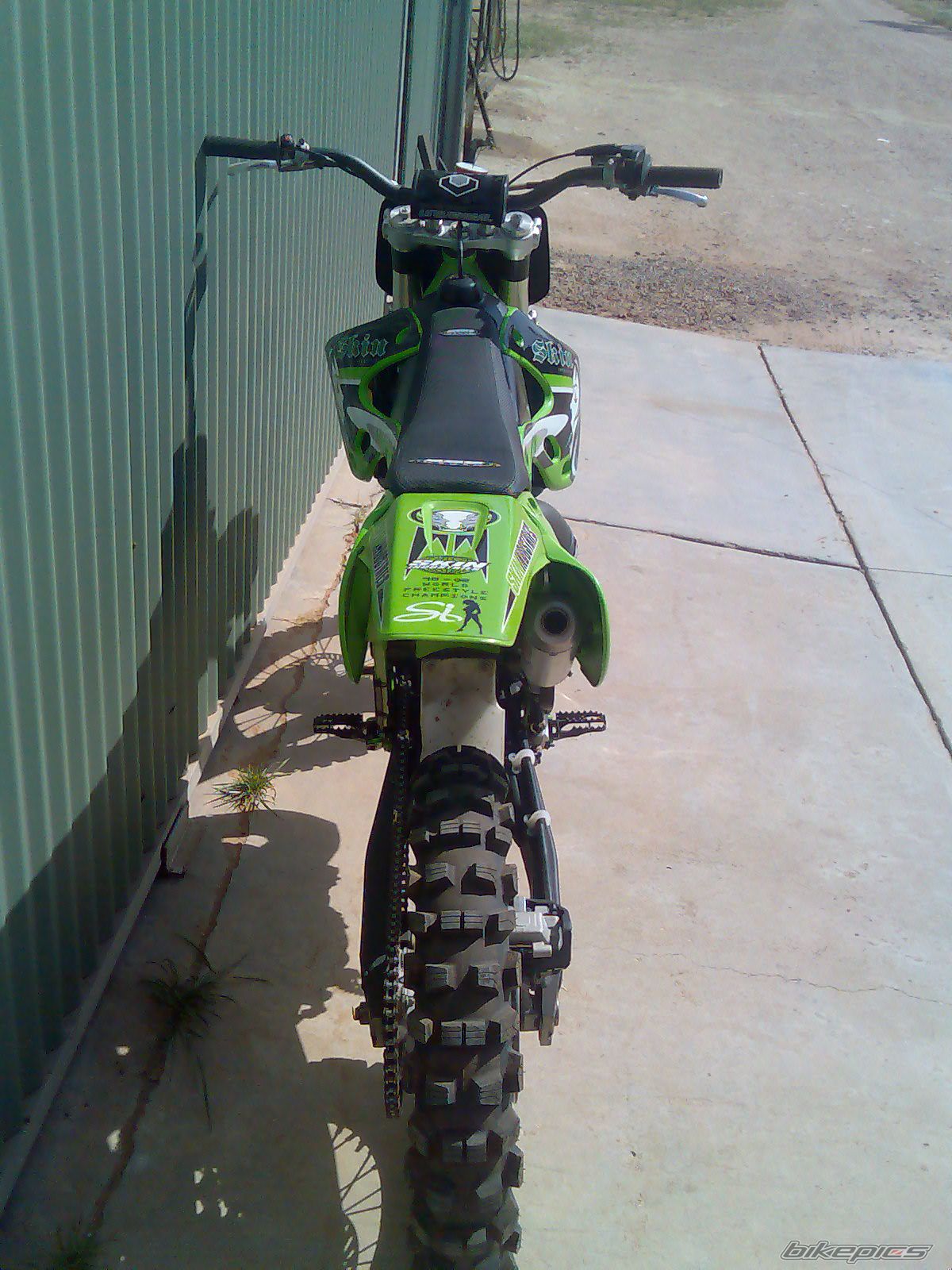 Photo 1476105