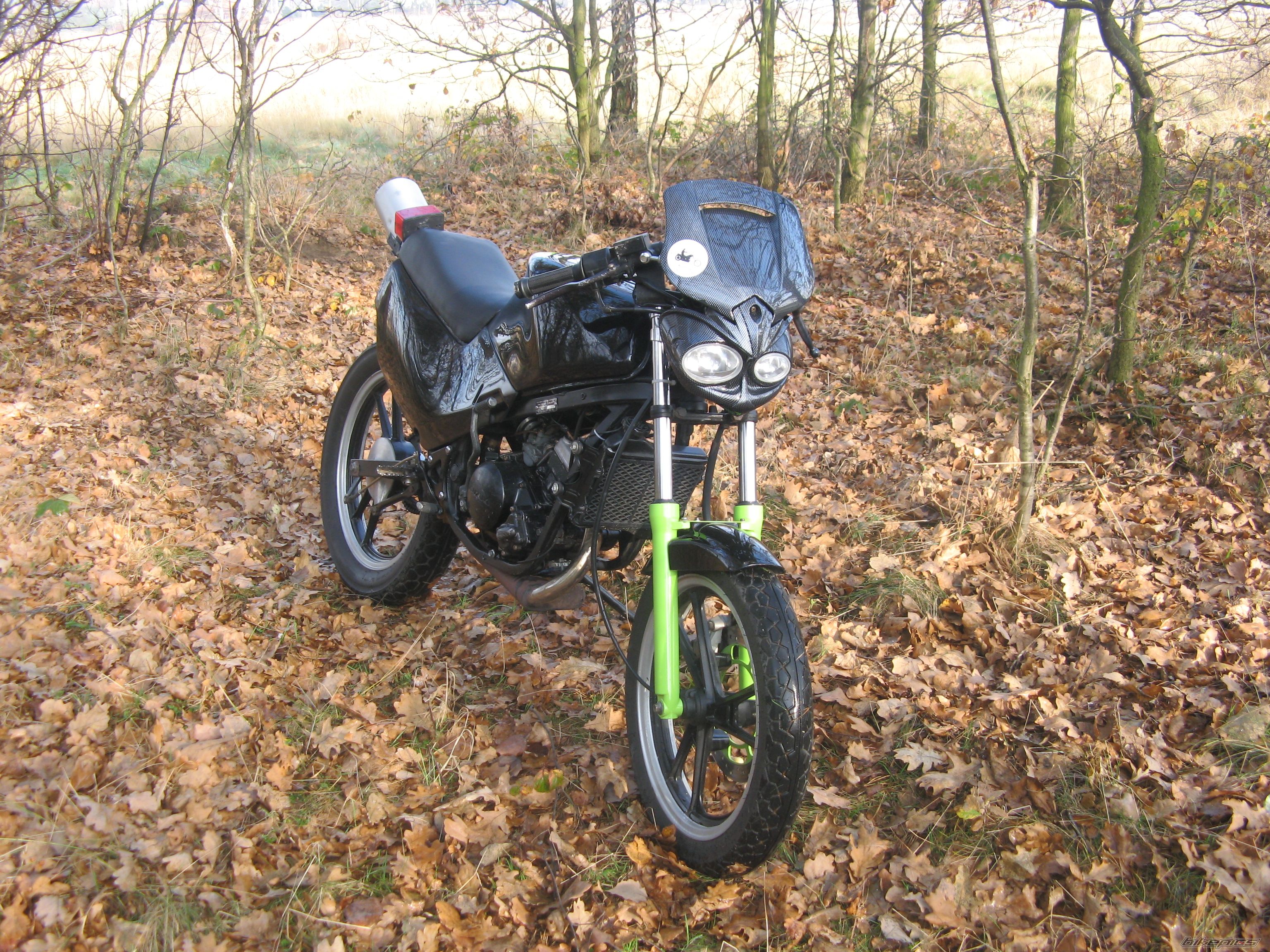 Photo 1476174