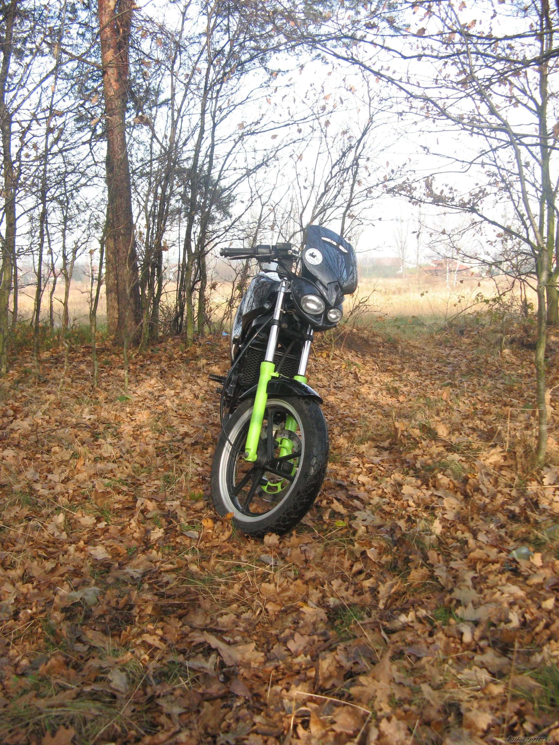 Photo 1476186