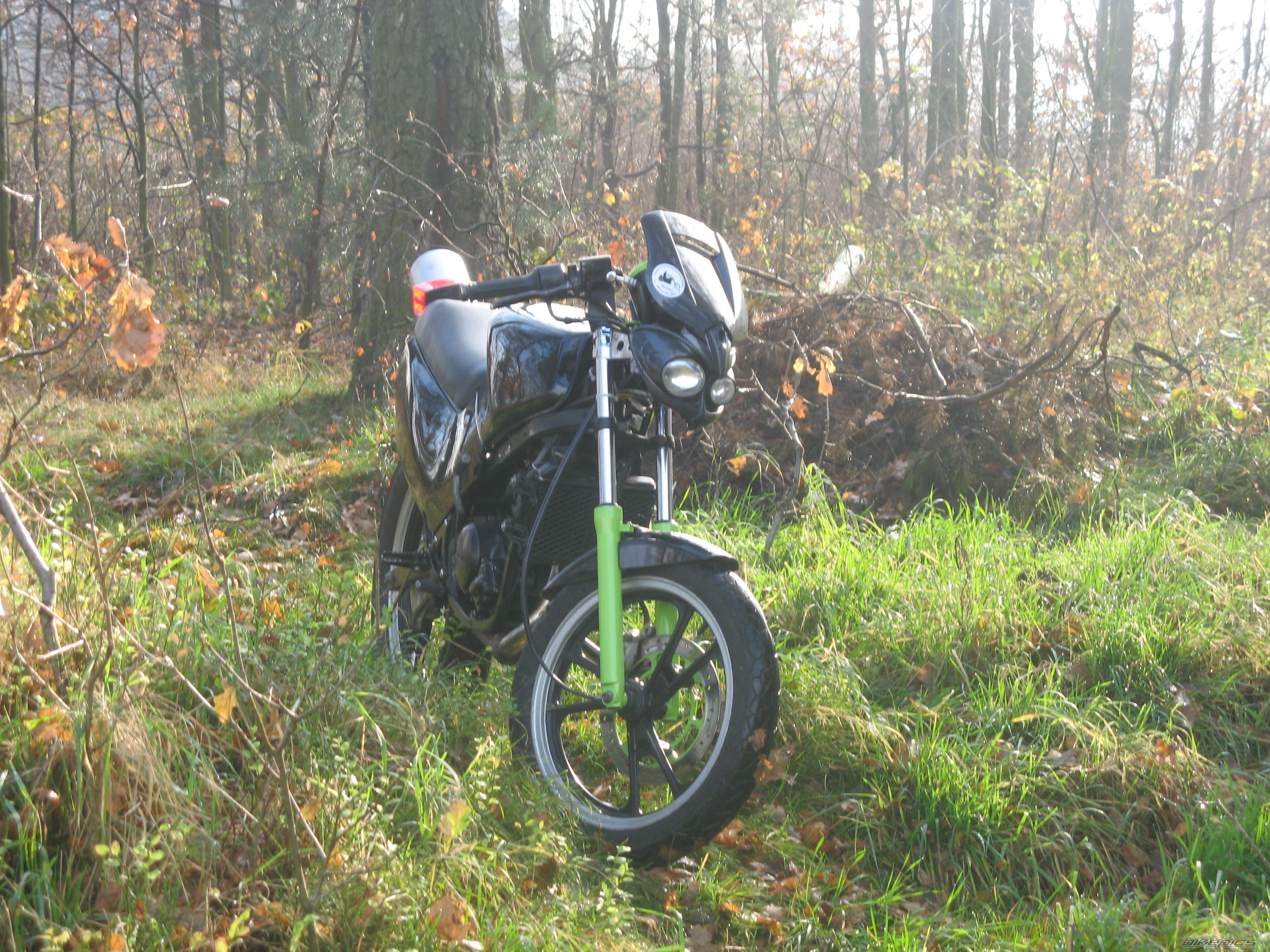 Photo 1476205