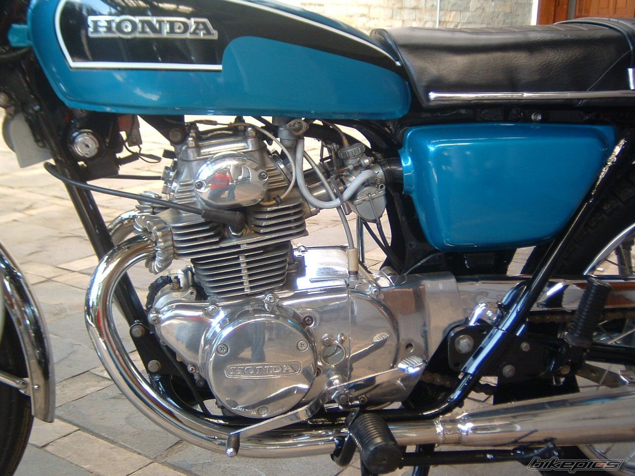 Photo 1476227