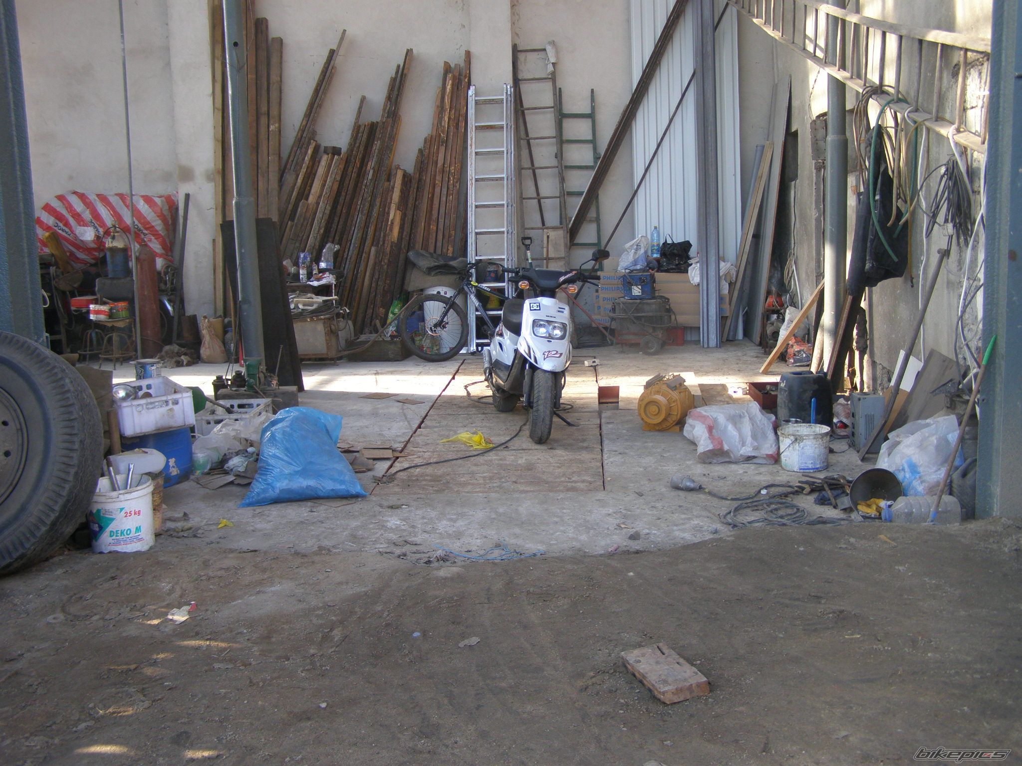 Photo 1476332