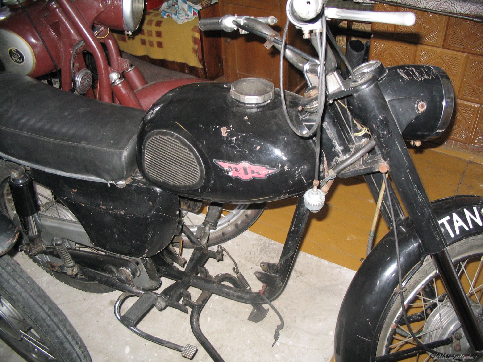 Bike Photo 1476363