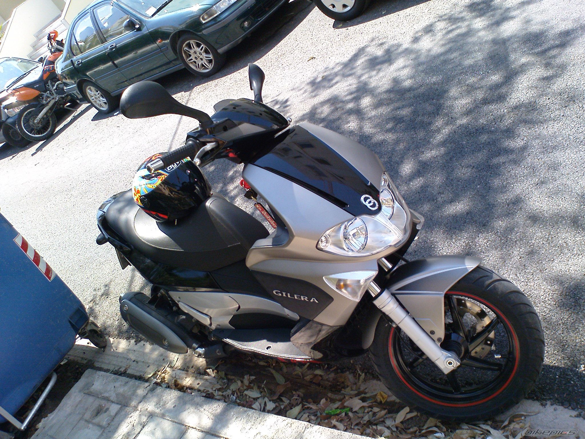Photo 1476378