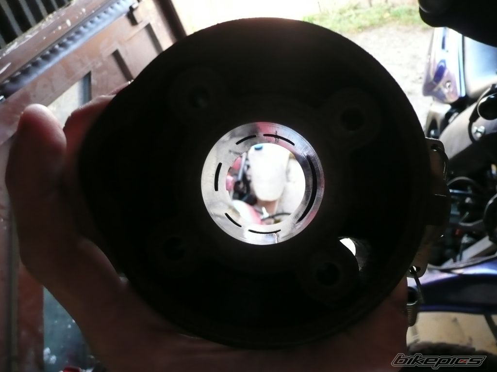 Photo 1476425