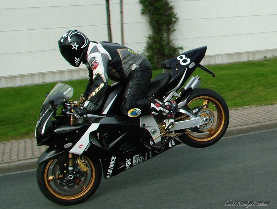 Photo 1476512