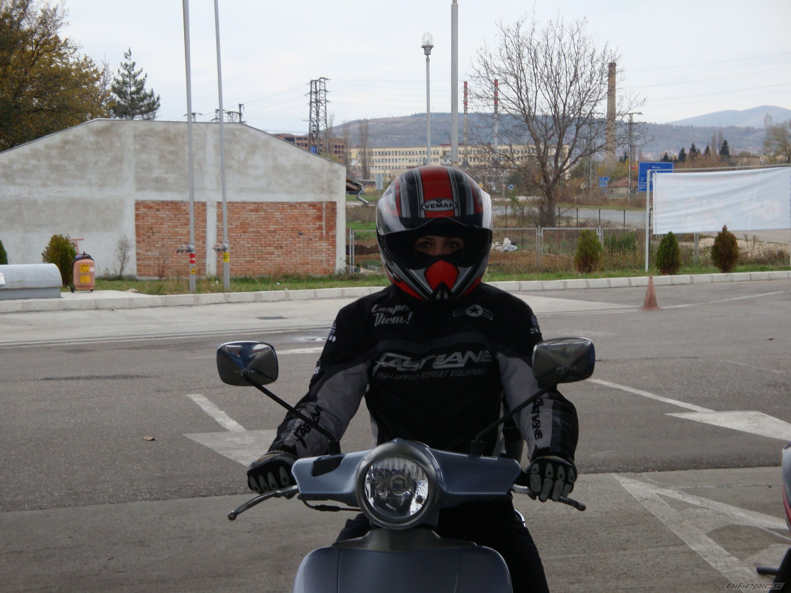 Photo 1476602