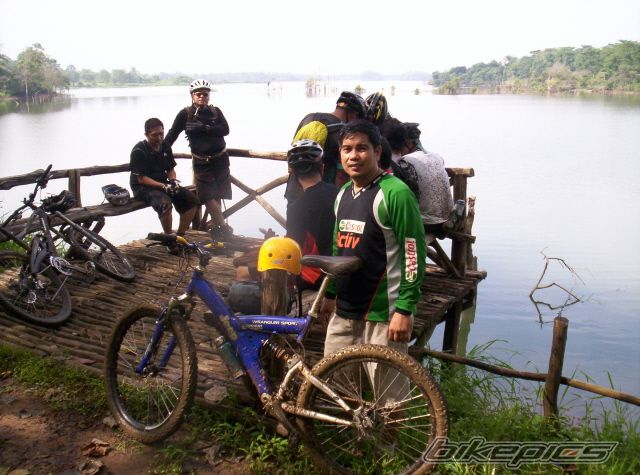 Photo 1476646
