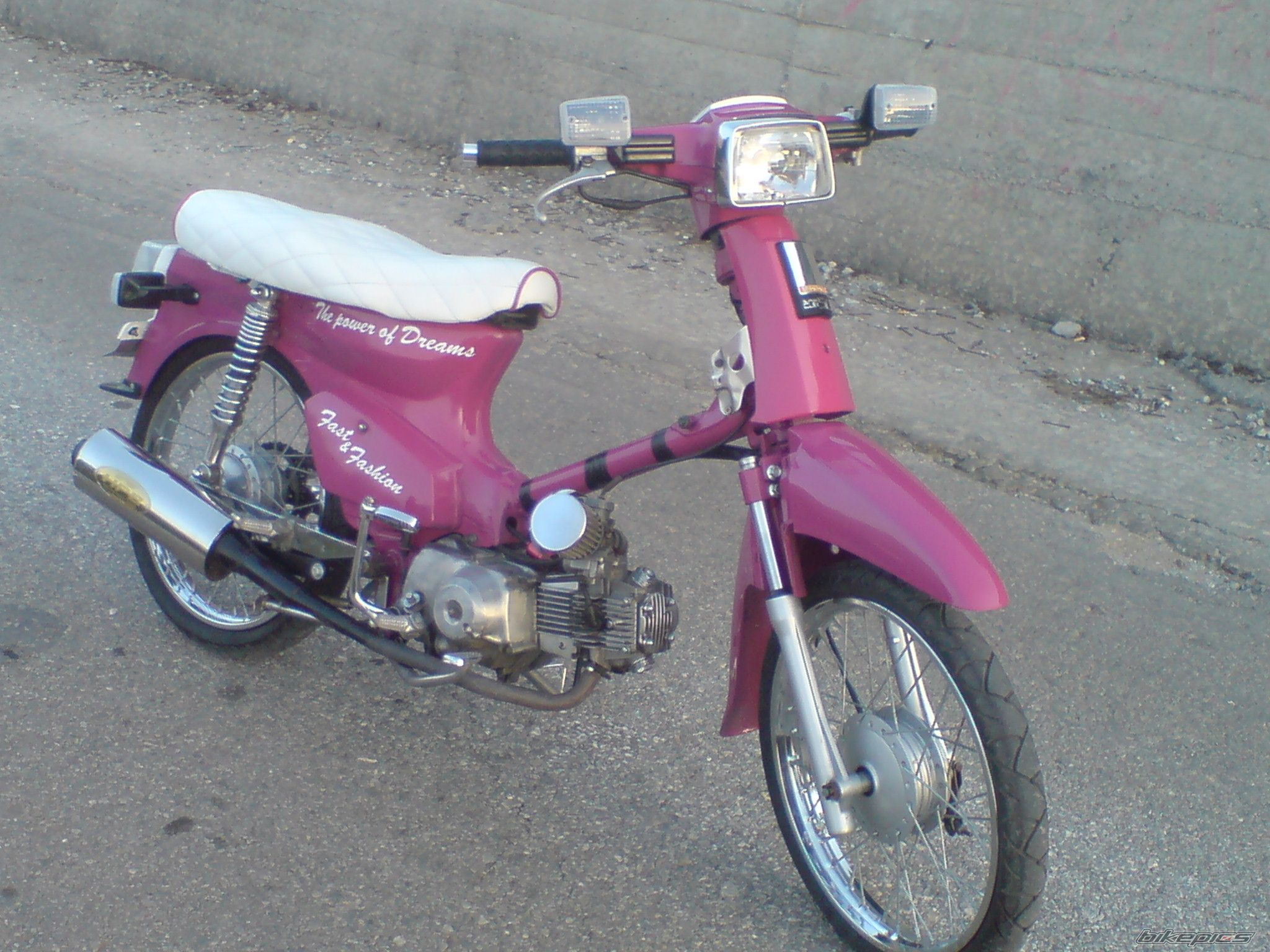 Photo 1476663