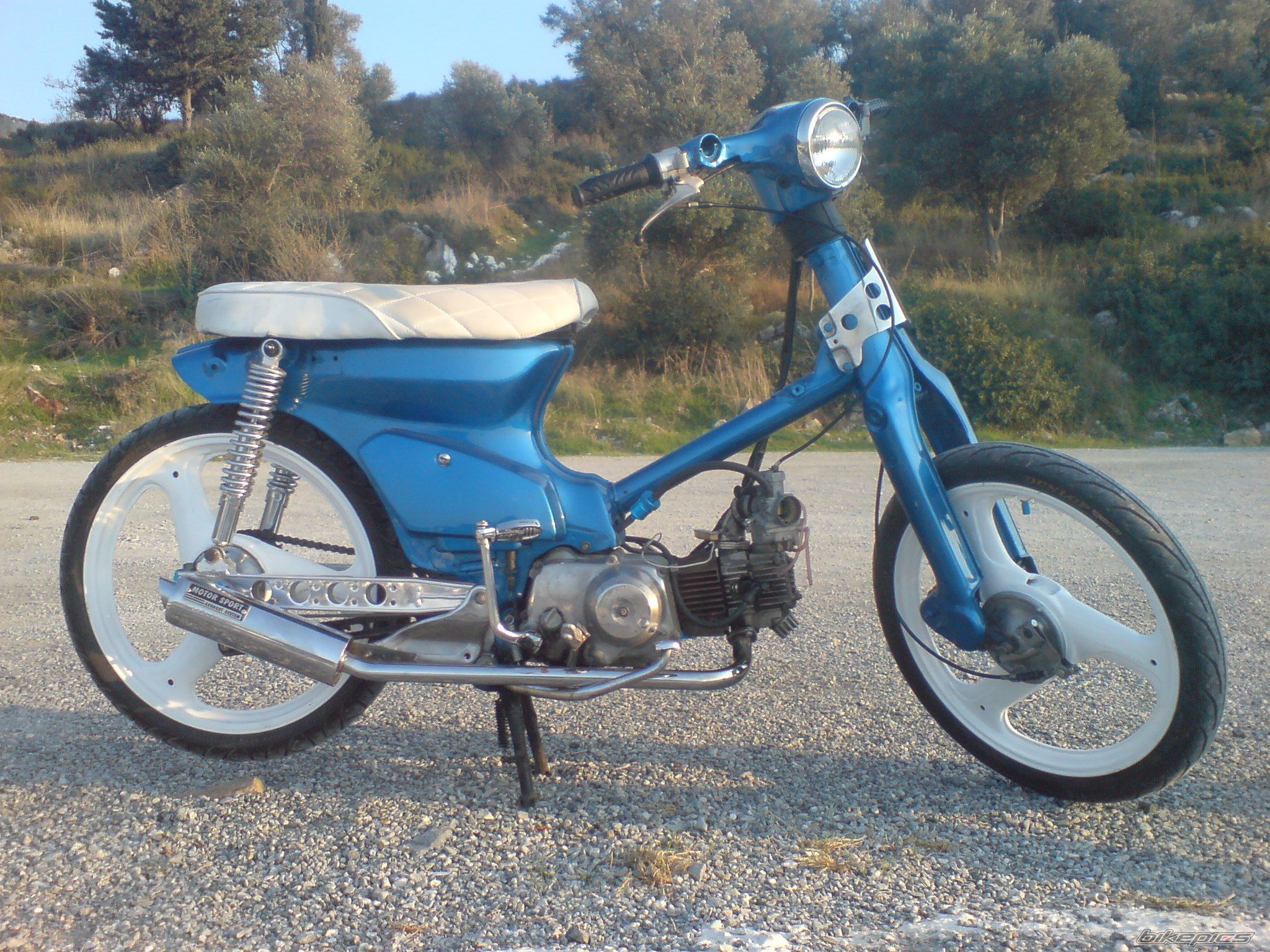 Photo 1476675