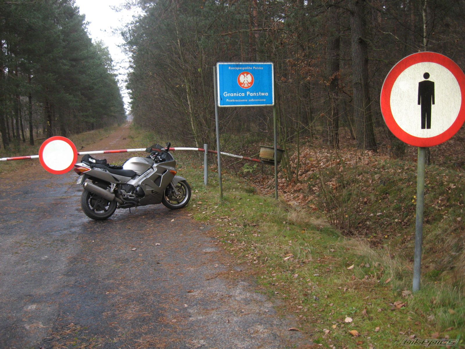 Photo 1476740